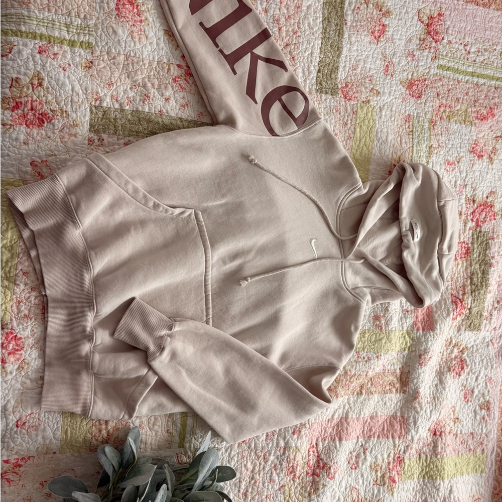 Nike Cream Hoodie - Picture 2 of 10